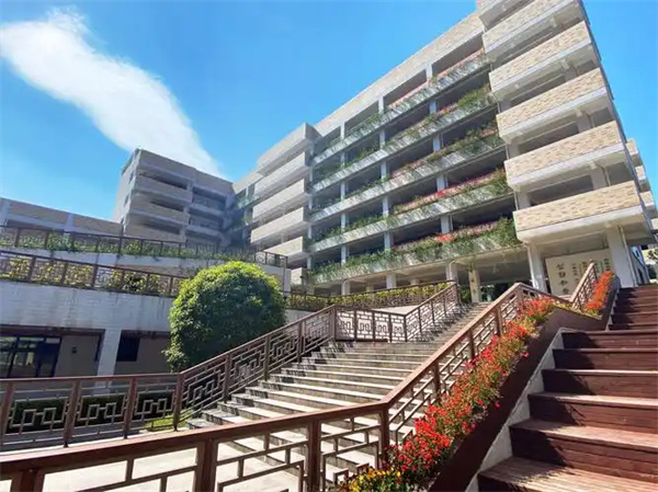 长沙弘益中学