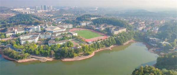  长沙同升湖高级中学复读学校特色  