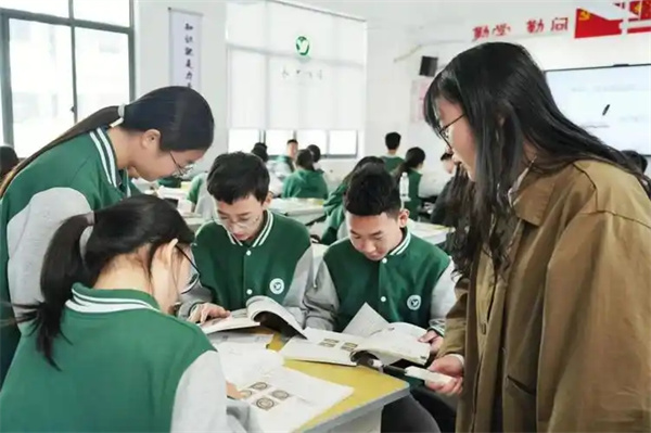 长沙恒雅高级中学复读招生问答
