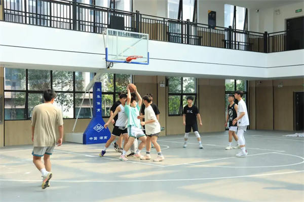 浏阳市江湾高级中学复读