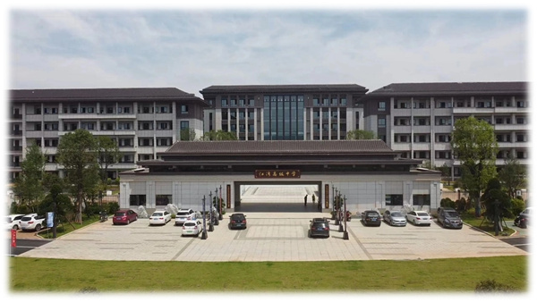 浏阳市江湾高级中学复读师资