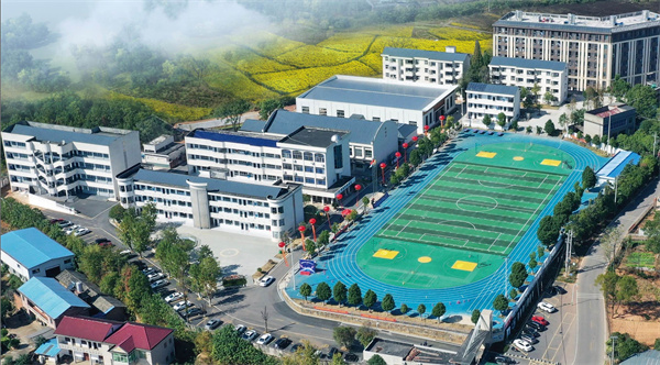 浏阳景雅高级中学中学复读教学环境