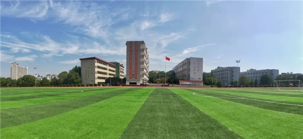 湘潭凤凰中学