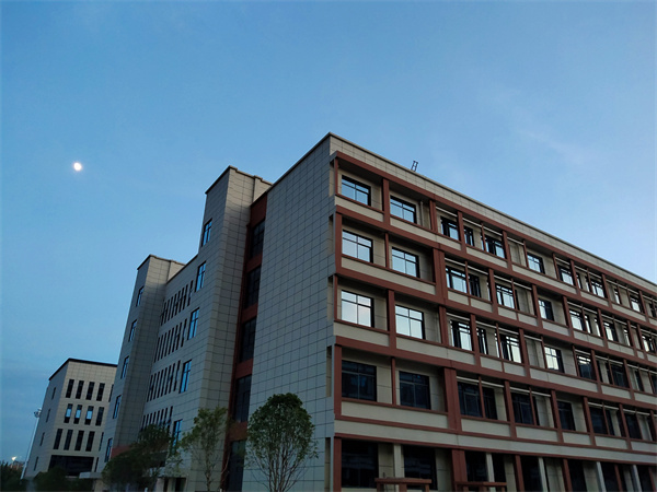 湘潭市天易高级中学