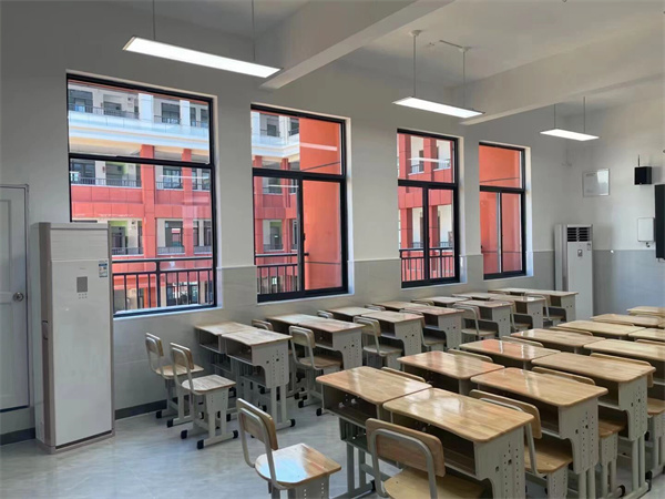 长沙市麓谷高级中学