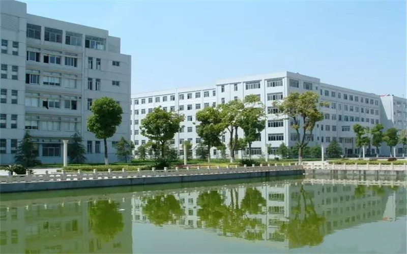  常德职业技术学院