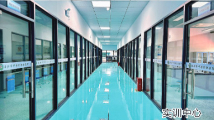 长沙华中涉外职业高中