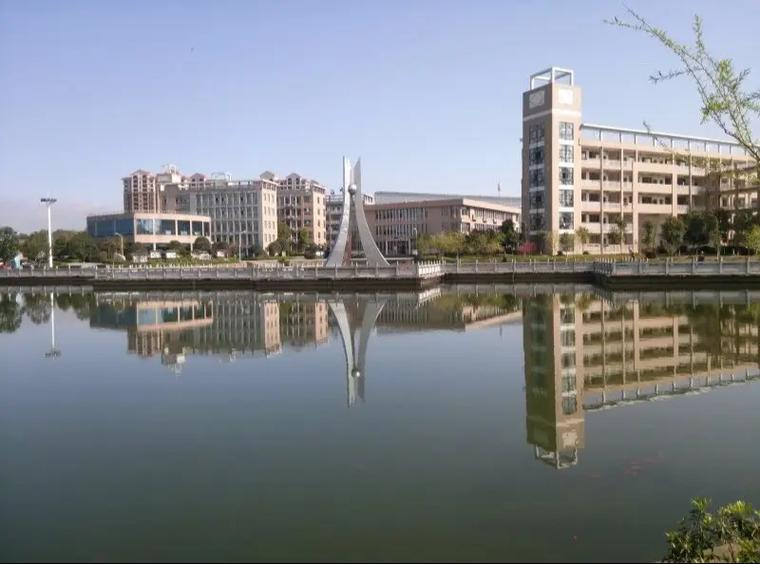 宁乡市职业中专学校