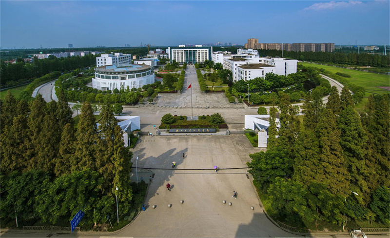 长沙芙蓉高级中学复读一期收费多少钱？2024年最新学费标准解析