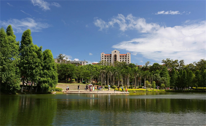 _岳阳复读学校排名及费用_湖南岳阳复读学校哪个好