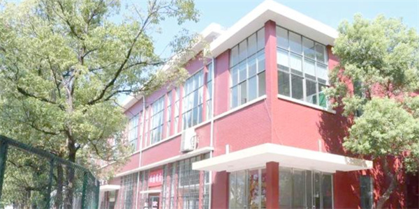 湘潭铁路工程学校