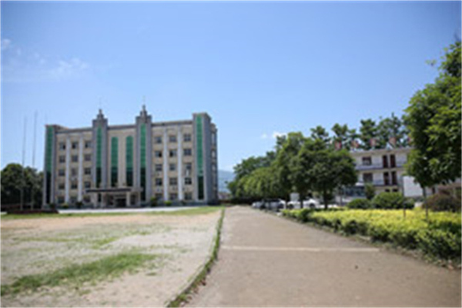 溆浦县职业中等专业学校