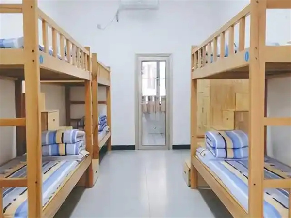 湘潭市天易高级中学