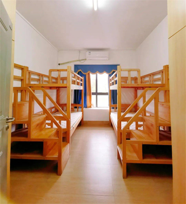 远恒佳景炎高级中学