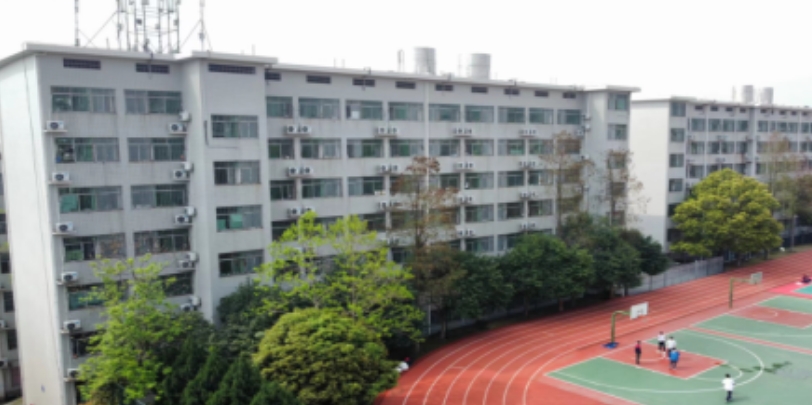 衡阳市清泉学校复读部