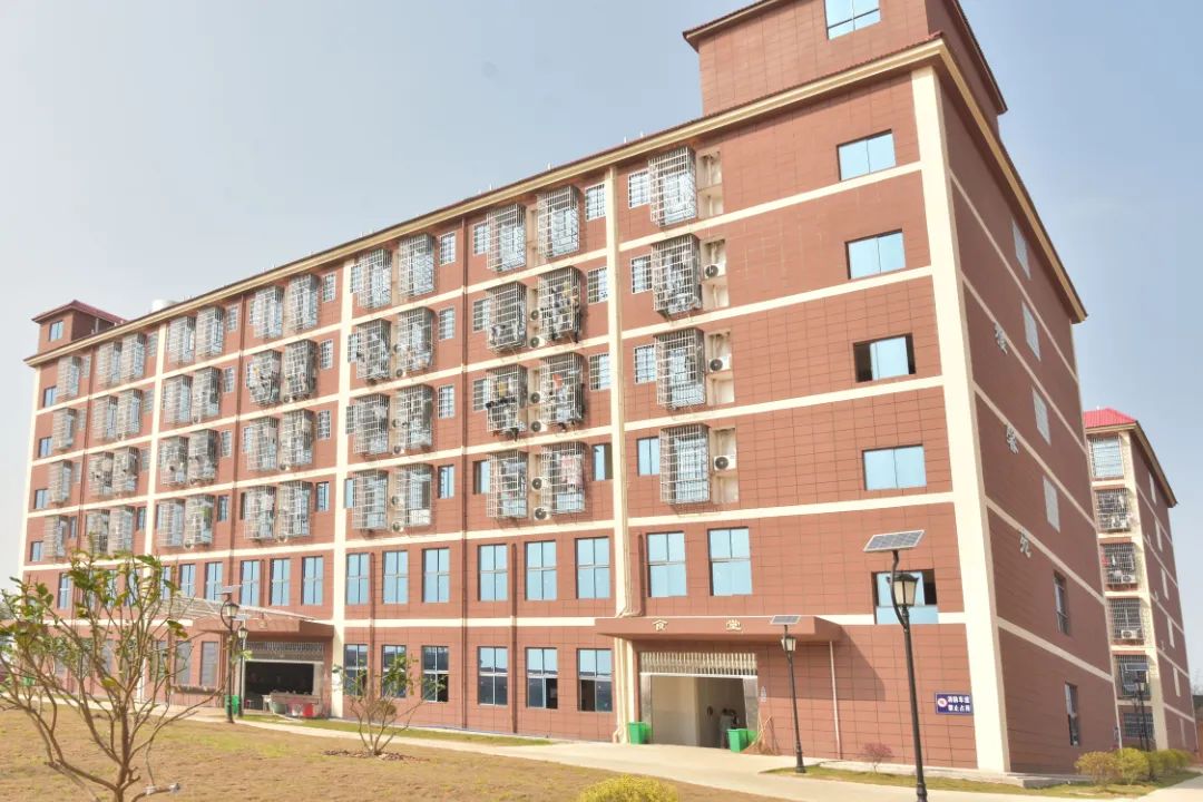 永州市博雅高级中学