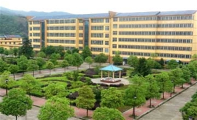 怀化华美高复部