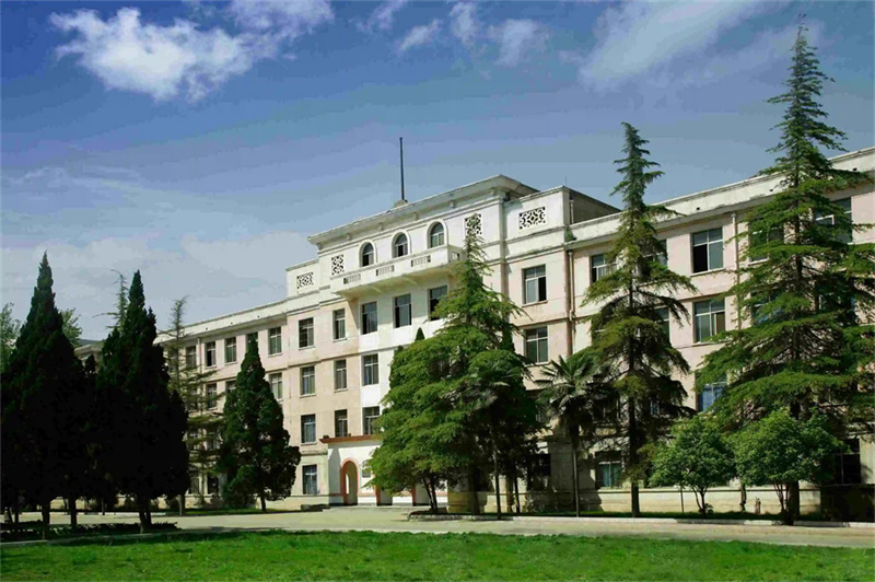 _高三复读班报名_高三复读班收费标准