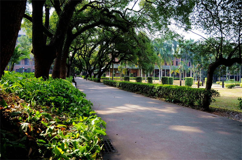 湖南省益阳市沅江市玉潭中学__沅江市玉潭学校简介