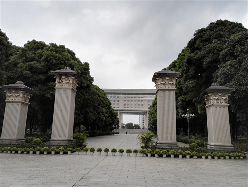 长沙高考复读培训学校_长沙高考复读班_