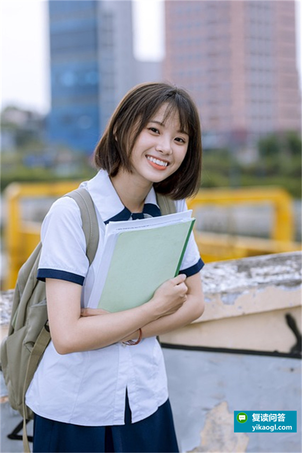 退学复读报告怎么写啊初中